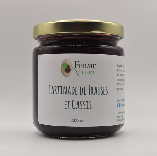 Tardinade de fraises et cassis