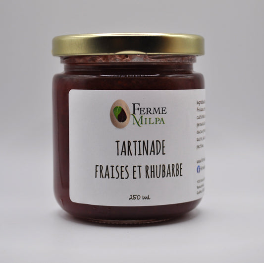 Tardinade de fraises et rhubarbe